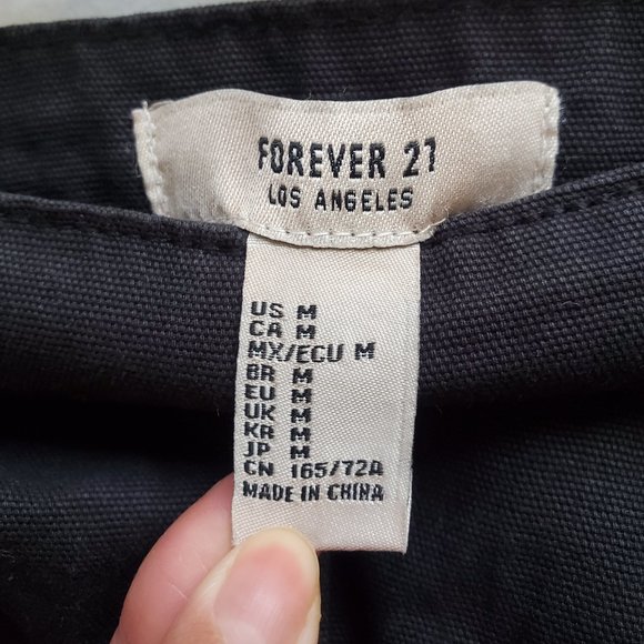 Forever 21 Utility Cargo Mini Skirt - Picture 4 of 4